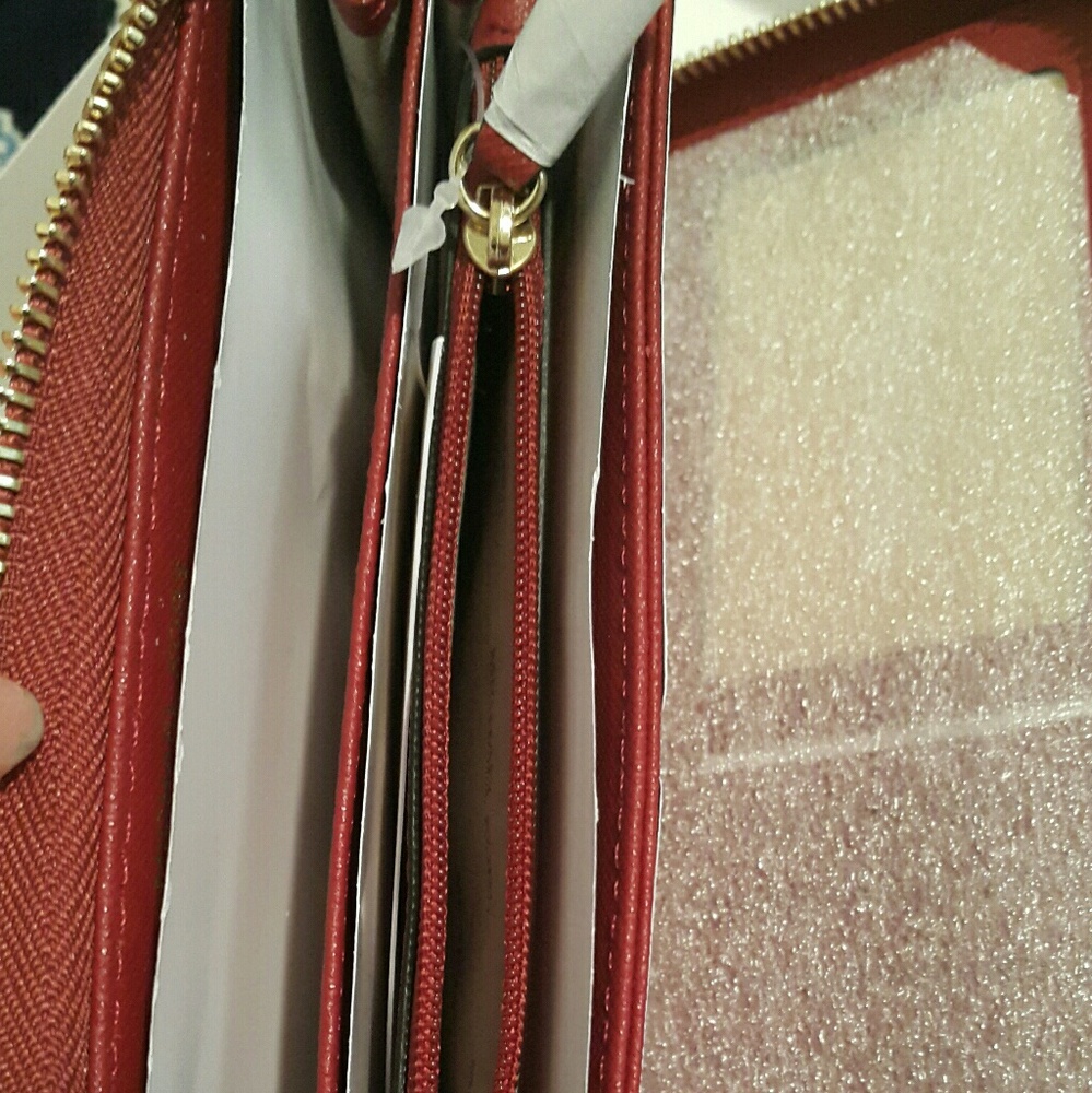 MICHAEL KORS Wallet - Picture 4 of 6